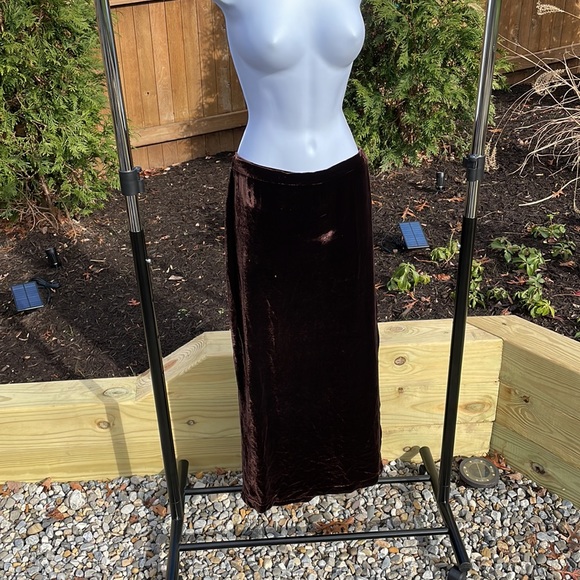 Eileen Fisher Silk/Rayon Wrapped Velvet Maxi Skirt - Picture 4 of 12